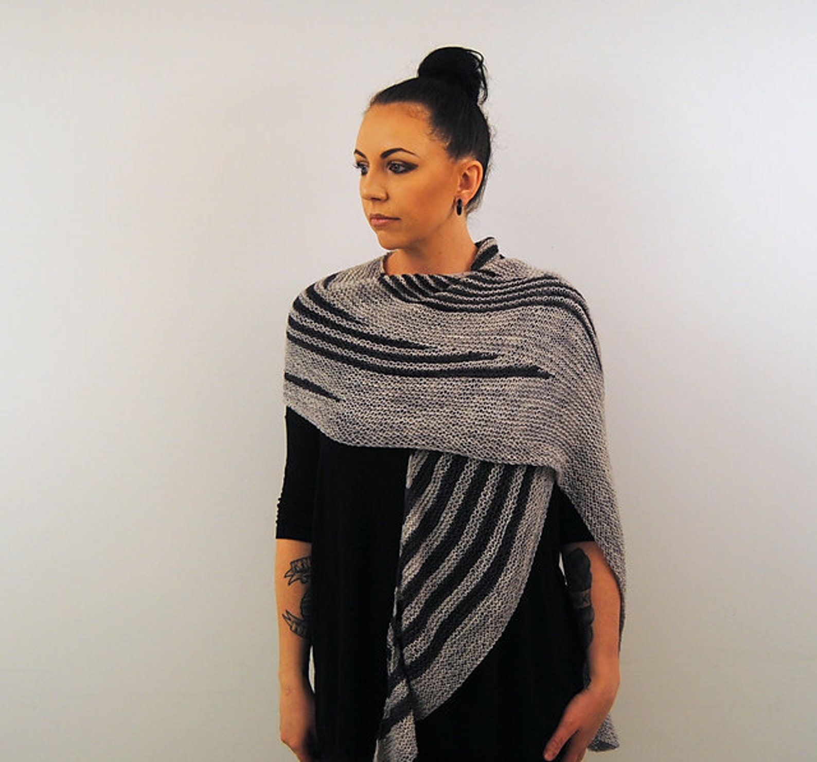 CONTINUA Knitting Pattern PDF Fingering Weight Shawl - Etsy