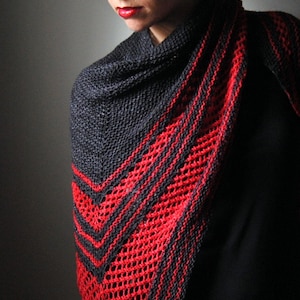 VIRAGO Shawl Knitting Pattern PDF image 1