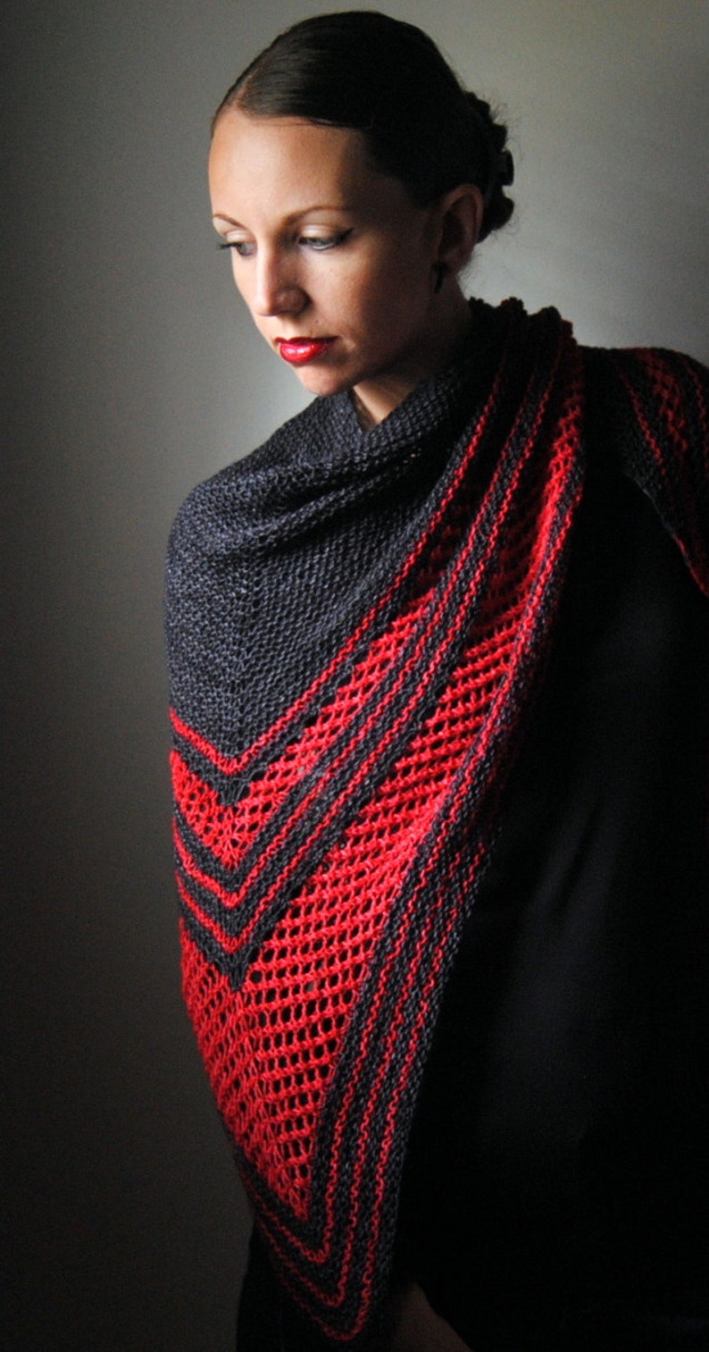 VIRAGO Shawl Knitting Pattern PDF image 1