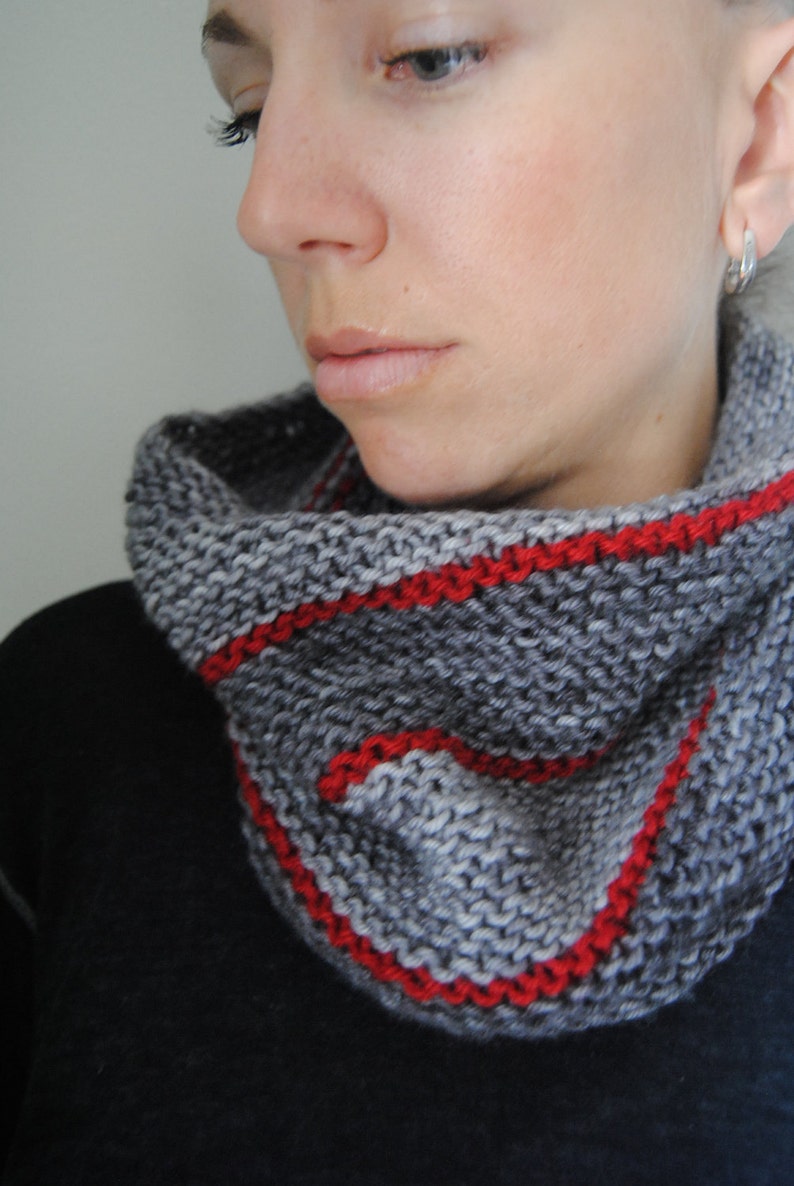 HEARTACHE Cowl PDF Pattern image 4