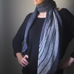 DECIBEL Shawl Knitting Pattern PDF zdjęcie 2