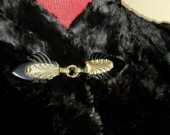 Vintage 40s 1940s Black Beaver Swing Coat Carved Lucite & Metal Hook Clasp Bell Sleeves Square Shoulders M Med Medium