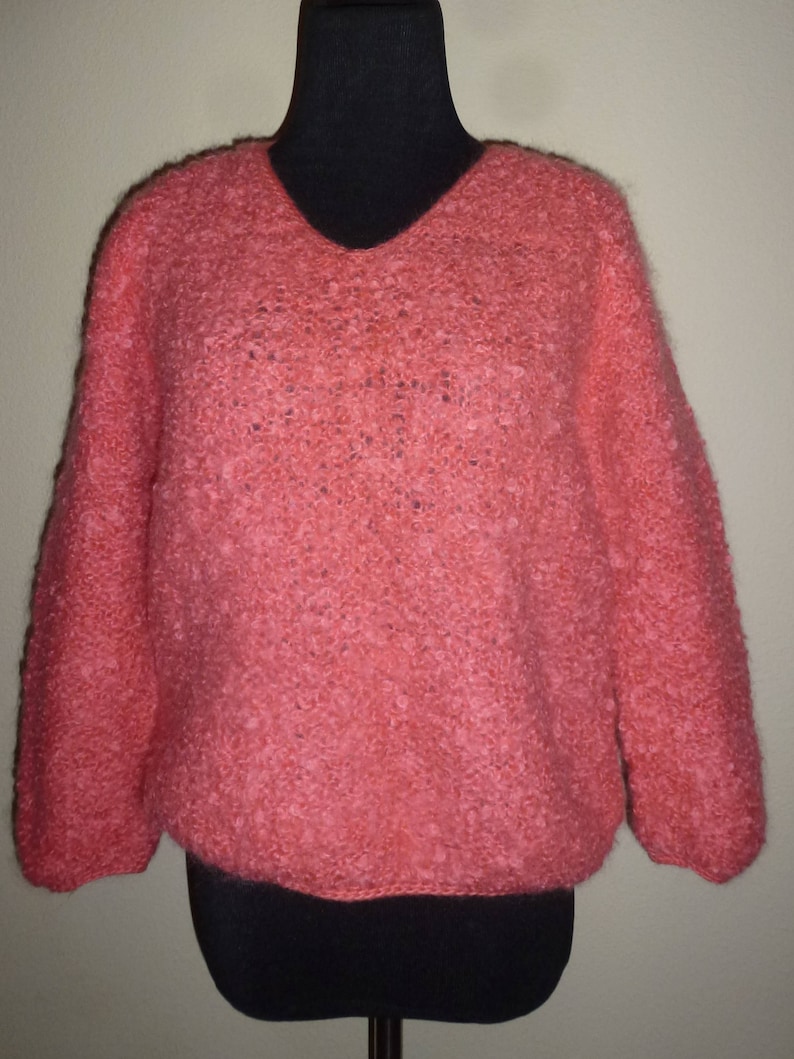 Vintage 60s 1960s 70s 1970s Coral Pink Sweater Italian Curly Mohair Pull Over V Neck Bracelet Sleeves M Medium Med Large L Lg