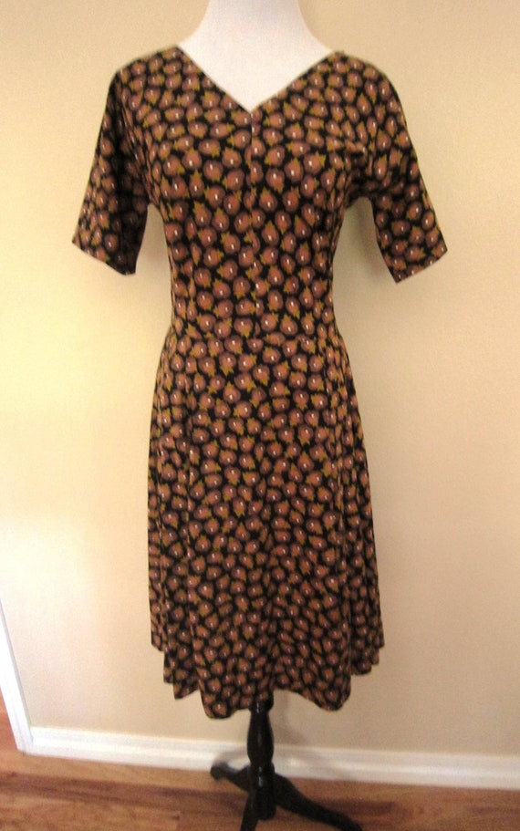 Vintage 50s 60s Pleated Dress Brown Floral Cotton… - image 4