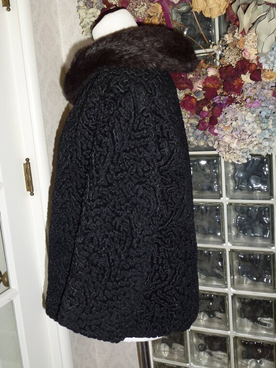 Vintage 50s 60s Black Wool Faux Persian Lamb Coat… - image 2