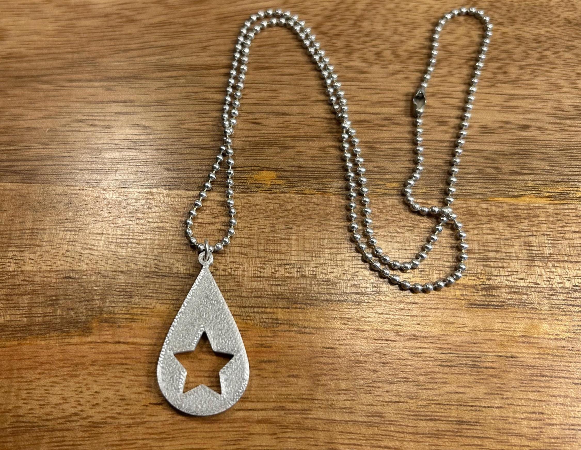 conan gray コナングレイ　サイン　CD ネックレス　セット Olivia Rodrigo x Conan Gray Friendship Necklace Set - Conan Gray