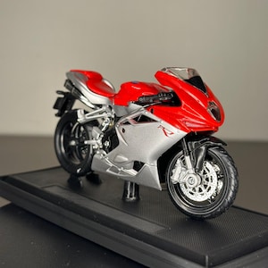 MV Agusta F4 Diecast Model | 1:18 Scale Miniature | Collectible Motorcycle Toy | Metal Bike Figurine | Gift for Riders