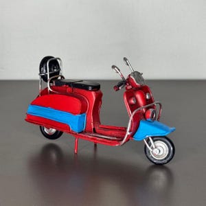 Handmade Vintage Vespa Scooter Model: Red & Blue Metal Miniature (12x5x7 cm)