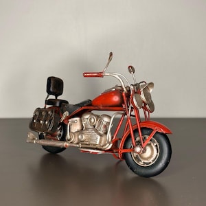 Handmade Red & Black Metal-Brass Harley Davidson Model, Vintage Motorcycle Figurine, Collector’s Miniature, Biker Gift, Retro Bike Decor