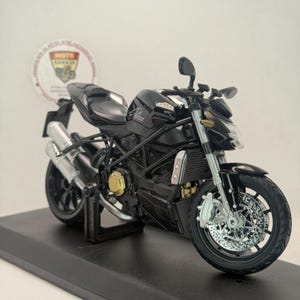 Modèle de moto noir géant Ducati Streetfighter, modèle de moto de collection moulé sous pression à l'échelle 1:12