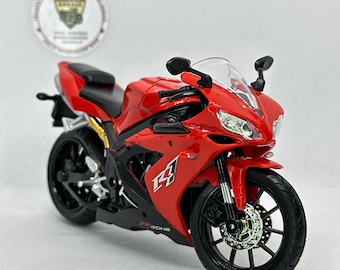 Yamaha YZF R1 Diecast Motorcycle | 1:12 Scale Collectible Racing Bike Model