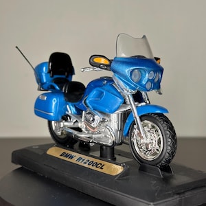 BMW R1200CL, 1:18 Scale, Blue Diecast Motorcycle, Welly Model, Collectible Miniature Bike, Metal Motorbike, Biker Gift