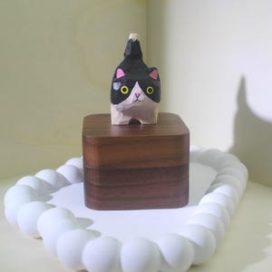 Wooden Jewelry Box with Hand-Carved Cat, Personalized Square Ring Box, Custom Engraved Keepsake for Cat Lovers Gift
