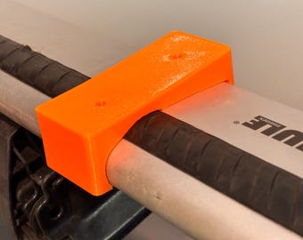 Wall/ceiling mount for Thule Wingbar evo, clip-in type