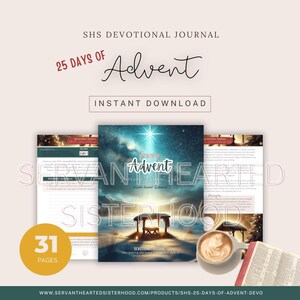Może przedstawiać: Dziennik dewocyjny zatytułowany "25 Days of Advent" z okładką przedstawiającą gwiaździstą noc i jasną gwiazdę. Dziennik zawiera tekst "Instant Download" i "31 Pages". Widoczna jest również filiżanka kawy i otwarta książka.