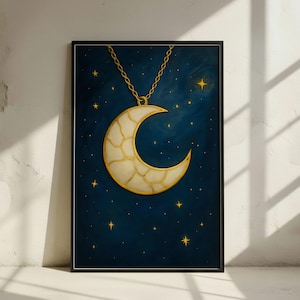Può includere: Stampa artistica incorniciata raffigurante un ciondolo a forma di mezzaluna con una catena dorata su uno sfondo blu scuro stellato. La luna è color crema con dettagli dorati. L'opera d'arte è esposta su una superficie bianca.