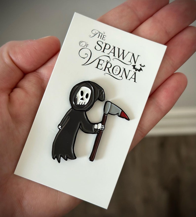 The Reaper Pin, The Spawn of Verona, Gwens Pin image 2