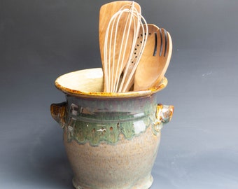 20% Discount - Second: Pottery kitchen utensil holder ceramic kitchen spoon jar 7823