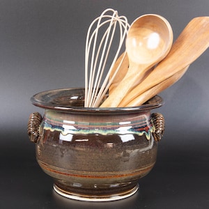 Pottery kitchen utensil holder ceramic kitchen spoon jar 8153