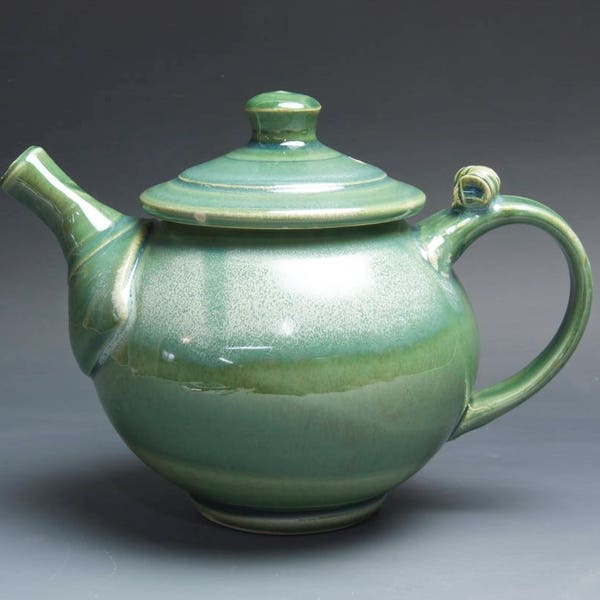 Handmade pottery teapot stoneware tea pot 32 ounce jade green 4235