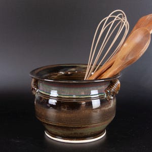 Pottery kitchen utensil holder ceramic kitchen spoon jar 8172