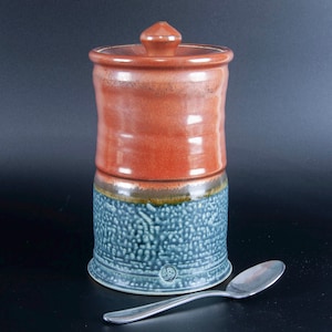 Handmade pottery cookie kitchen stoneware storage jar 8171