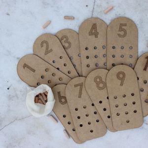 Montessori Holzzahlenkarten - taktiles Mathelernset (+ gratis Kordeltasche!)