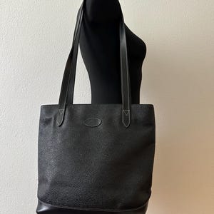 Mulberry black scotchgrain leather top zip bowler bucket
