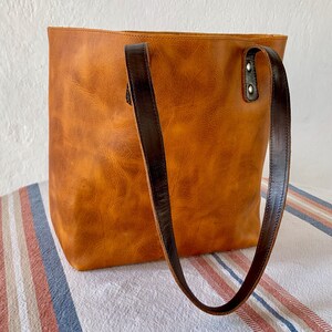 Leather Tote Bag in Crazy Horse Brown Rustic Rugged Shoulder Handbag image 4