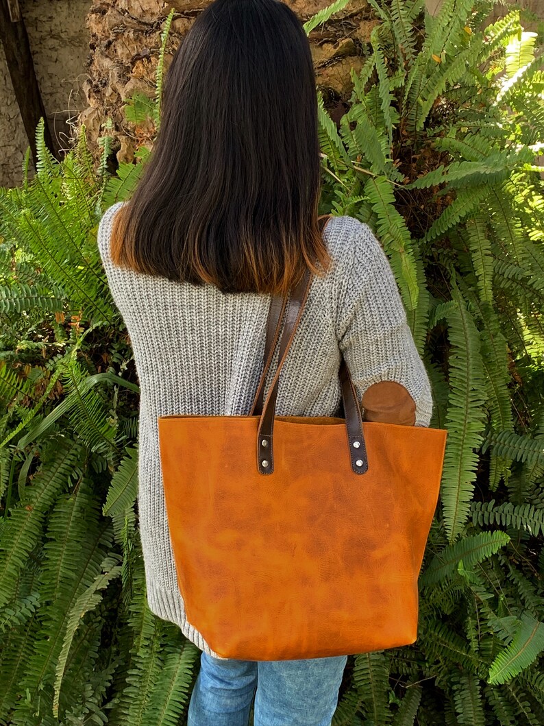 Leather Tote Bag in Crazy Horse Brown Rustic Rugged Shoulder Handbag image 2