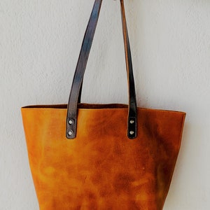 Leather Tote Bag in Crazy Horse Brown Rustic Rugged Shoulder Handbag image 3