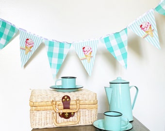 Ice Cream Picnic Party Gingham Banner, Mint Bunting, Vintage Ice Cream Shoppe Fabric Pennant Garland Flags, Picnic Birthday Party Photo Prop