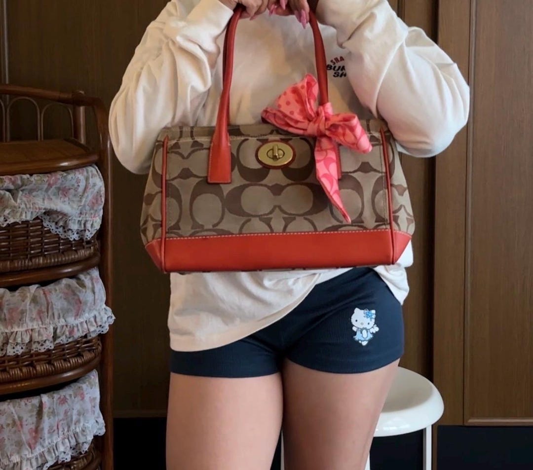 バッグ Vintage Coach Signature Tote Bag Red Vintage Coach Signature Tote Bag | Pink Red Canvas Leather