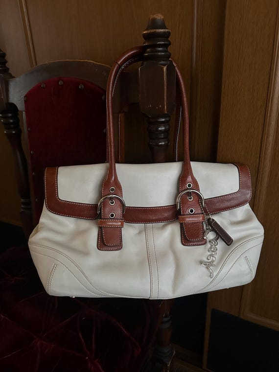 Vintage Coach Hampton Flap Bag | White Brown Leather Shoulder Bag 