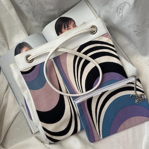 Vintage MOGA Psychedelic Swirl Print Tote Bag | Retro 60s 70s Y2K Abstract Shoulder Bag with Matching Pouch| Purple Blue Black White Handbag