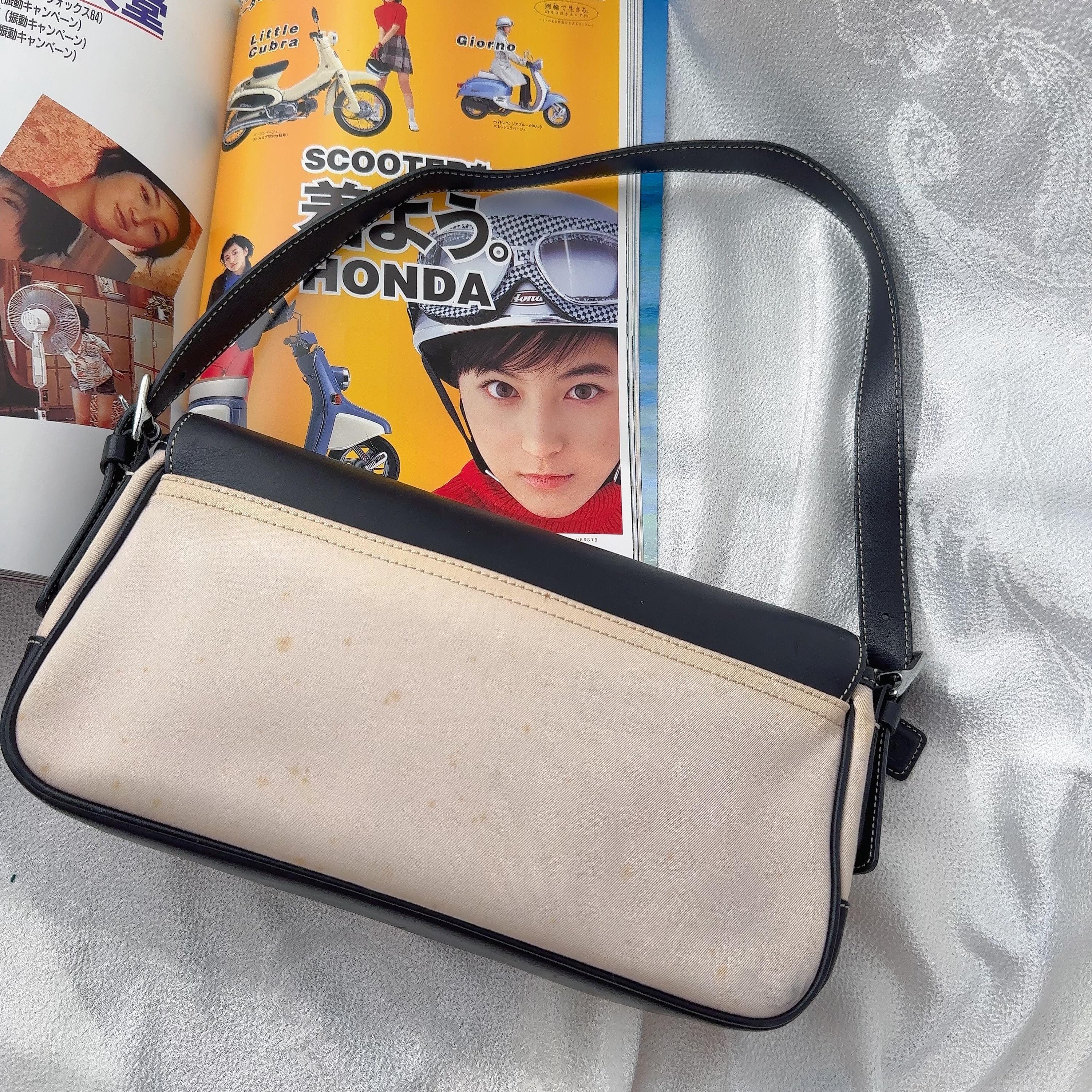 Vintage Coach Hampton Flap Shoulder Bag - Authentic Y2K Cream