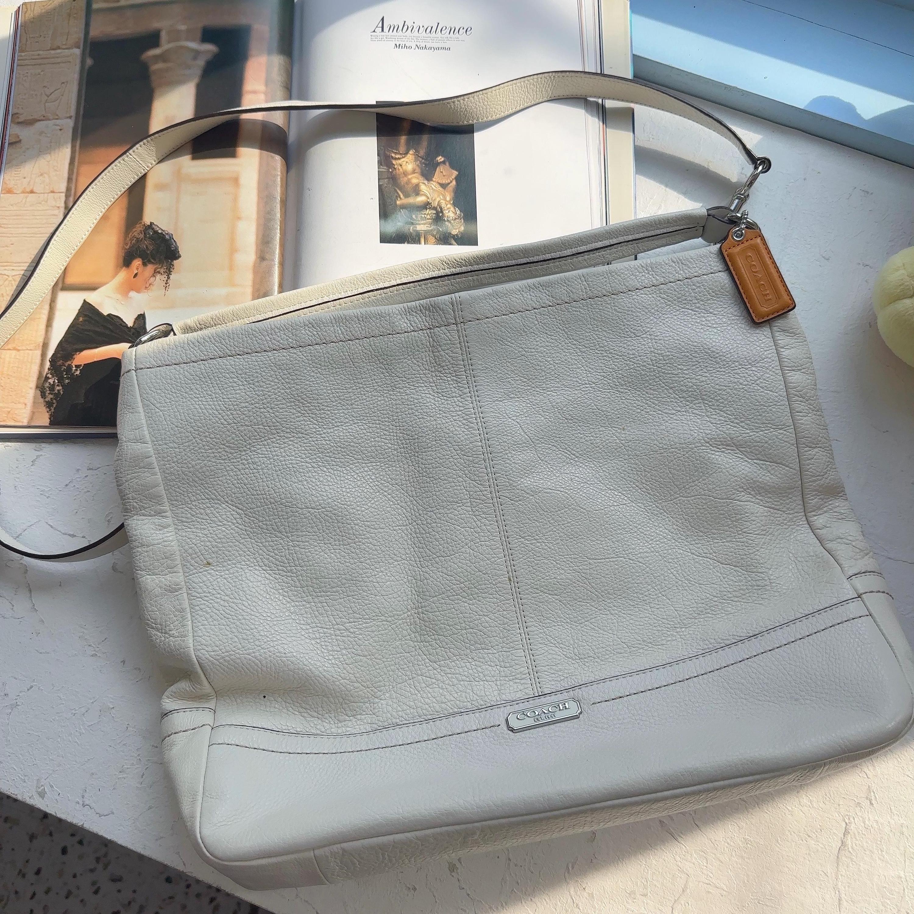 Vintage Coach Park Leather Hobo F23293 – White Pebbled Leather