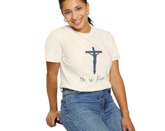 Er ist auferstandenes Grafik-T-Shirt: Religiöses Ostersonntagskleid
