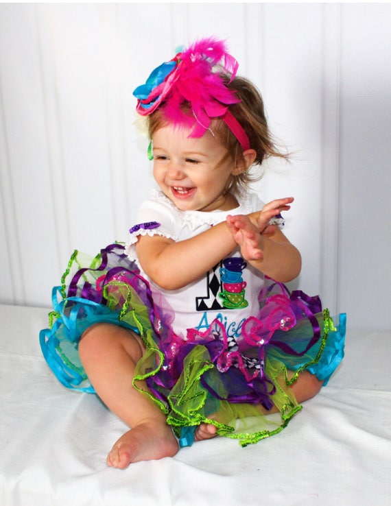 Alice in Onederland / Alice in Wonderland / Alice in Wonderland Birthday Outfit / Alice in Wonderland Birthday shirt / Tea party outfit Il_570xn