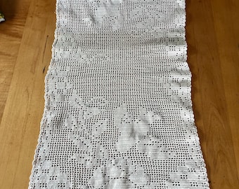 Vintage  34”x17”  hand crocheted table runner with birds and flowers. Cream color