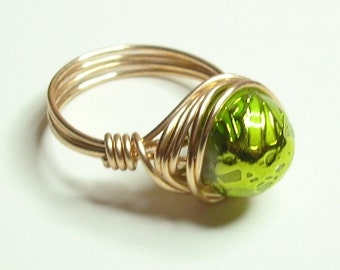 Drizzled Green Wire Wrapped Ring