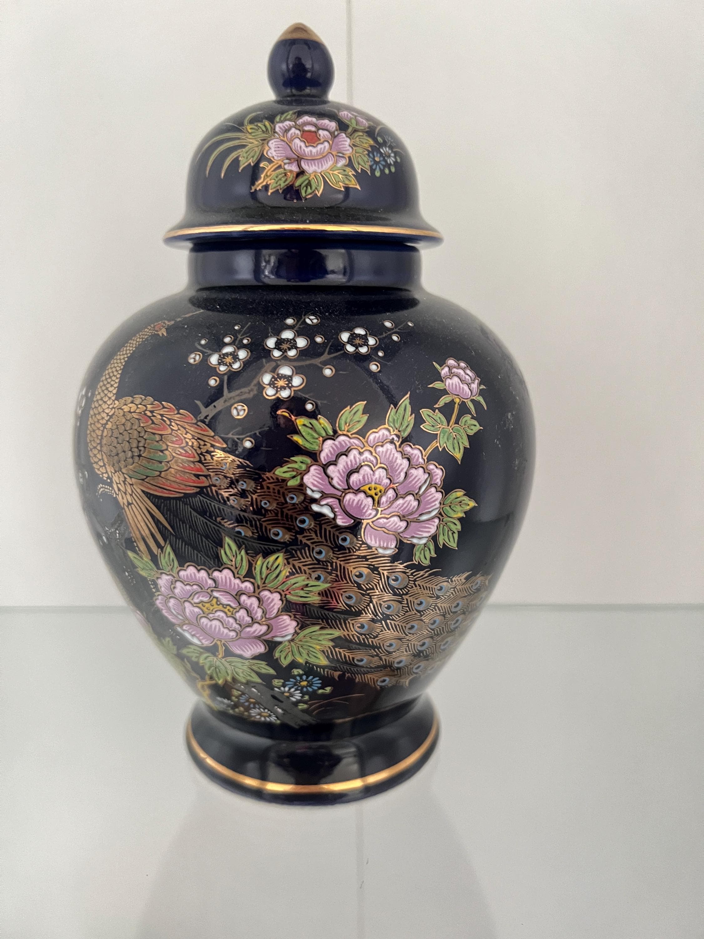 陶器の花瓶 蓋付き孔雀デザイン 豪華なヴィンテージ日本製の孔雀と花のデザインの蓋付き花瓶 - Etsy 日本