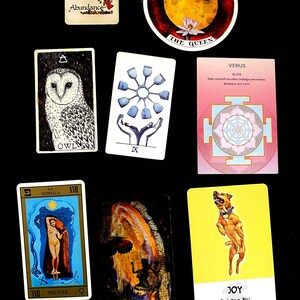 Intuïtief lezen met 8 kaarten • Gepersonaliseerde begeleiding door tarot, archetypen, dierengeesten en meer