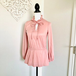 Vintage Blush Rose Blouse / Beautiful Ladies 1970’s Pink Polyester Top Ruffled Bow Tie Shirt