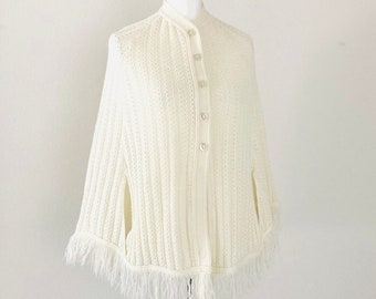 Vintage Fringe Sweater Poncho / 1960’s Retro Granny Bohemian Shawl Shoulder Wrap Winter Cardigan Ecru Off-White Cloud Dancer