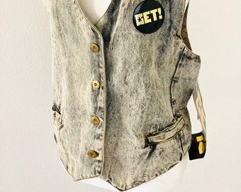 RARE 1980’s Funky Retro Denim Vest GET! Cotton Acid Wash Jean Vest Size M-L Original Pin Attached