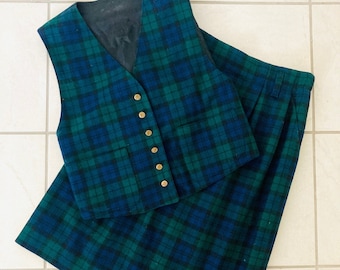 Plaid Irish Green Vest and Skirt / 2pc Vintage Tartan Pencil Skirt Set Womans Size Small
