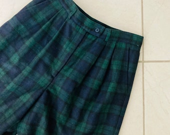 1990’s Plaid Wool Shorts / Vintage Retro Green and Blue Uniform Tartan Shorts Womans Size Medium