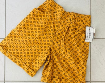 1990’s Baggy Culottes Shorts / Vintage High Waist Retro Mustard Yellow Cotton Shorts Womans Size Small