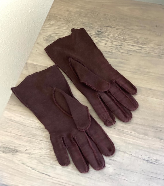 Chocolate Brown Wrist Gloves / Vintage 1950’s 60’… - image 2
